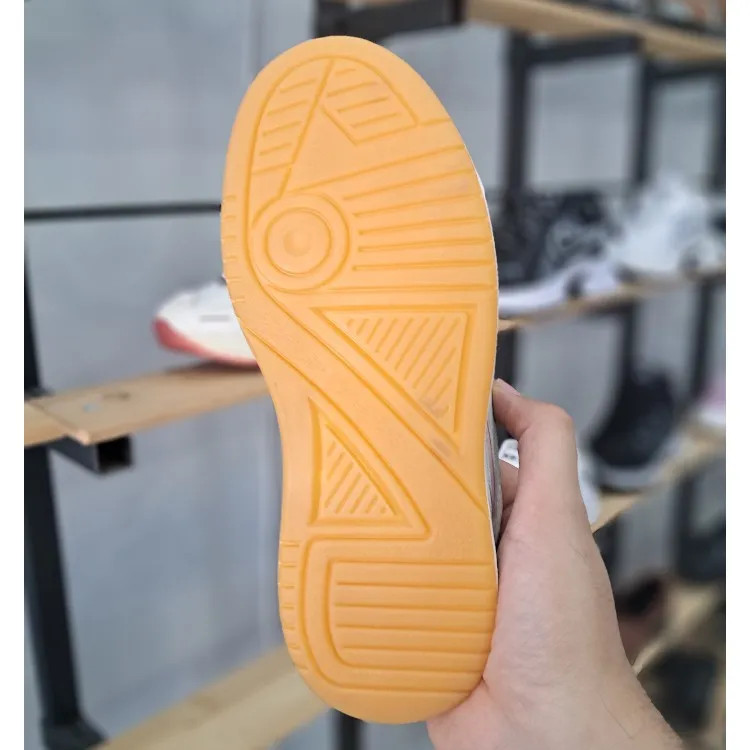 کفش اسپرت زنانه پوما مدل Suede XL چرم جیر صنعتی سفید سایز 37