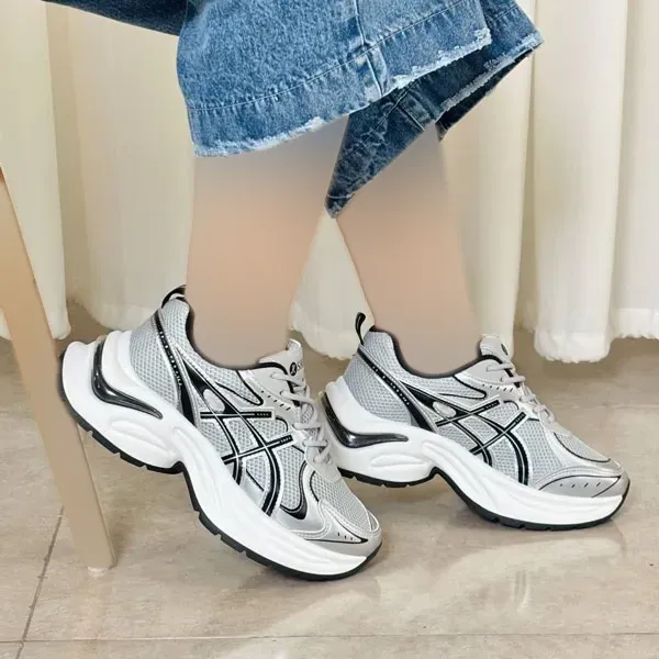 کتونی لژدار وارداتی زنانه کد 1178 اسپرت روزمره شیک و راحت