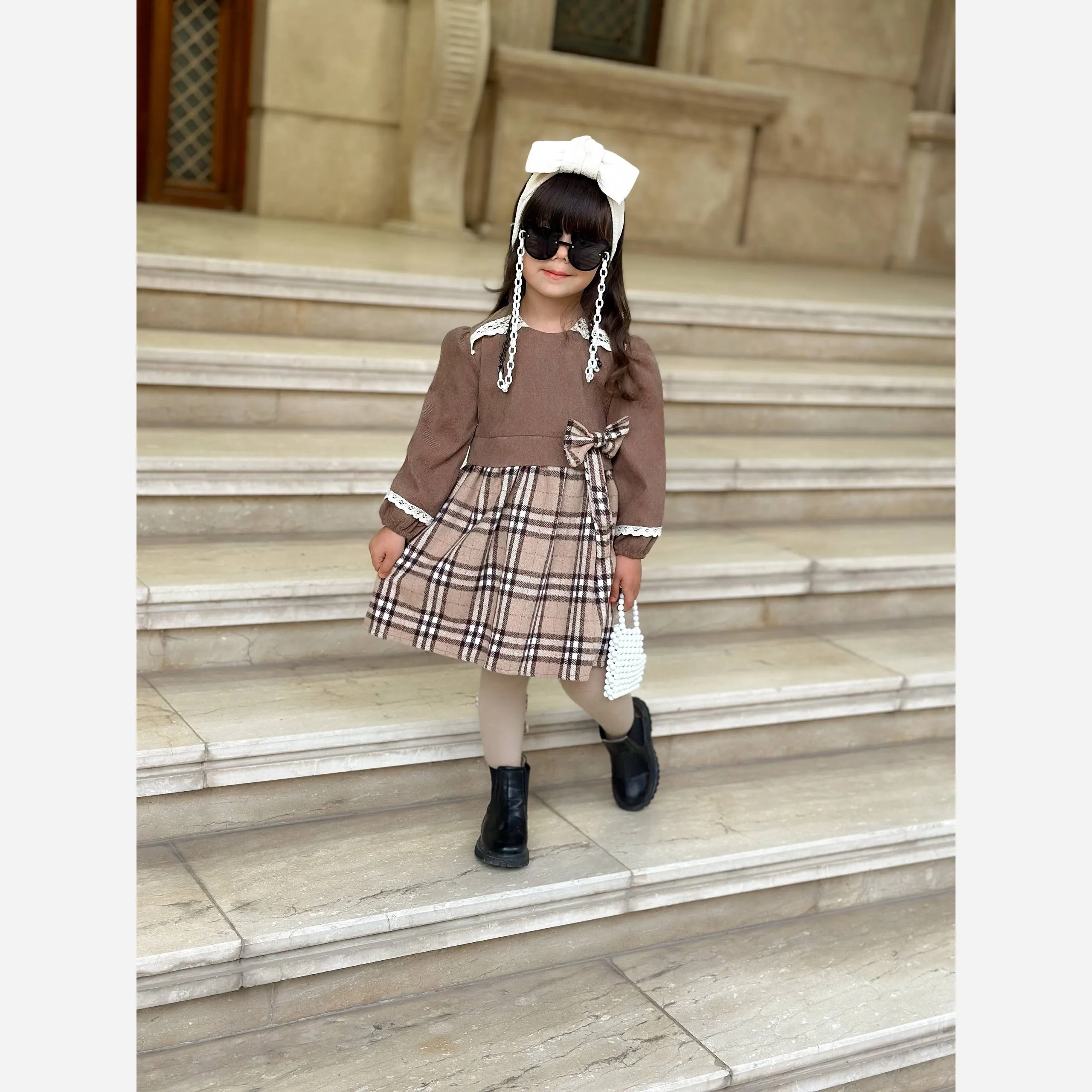پیراهن دخترانه مجلسی مخمل کبریتی موهر یقه گیپور آستین پفی بند تنظیم سایزبندی بچگانه
