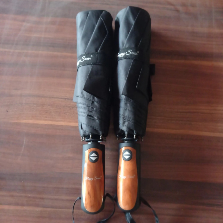 چتر اتومات لوکس برند RST سری هپی سوان ضد باد تاشو کیفی 8 فنر