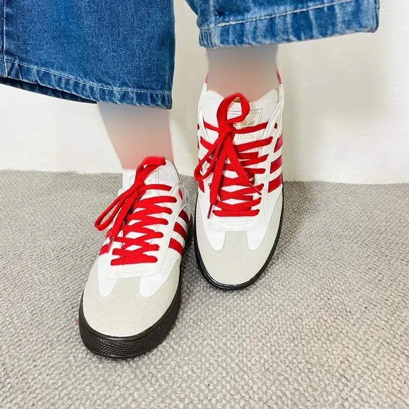 ونس زنانه مدل سامبا 1092 چرم صنعتی اشبالت زیره پی وی سی پرفروش