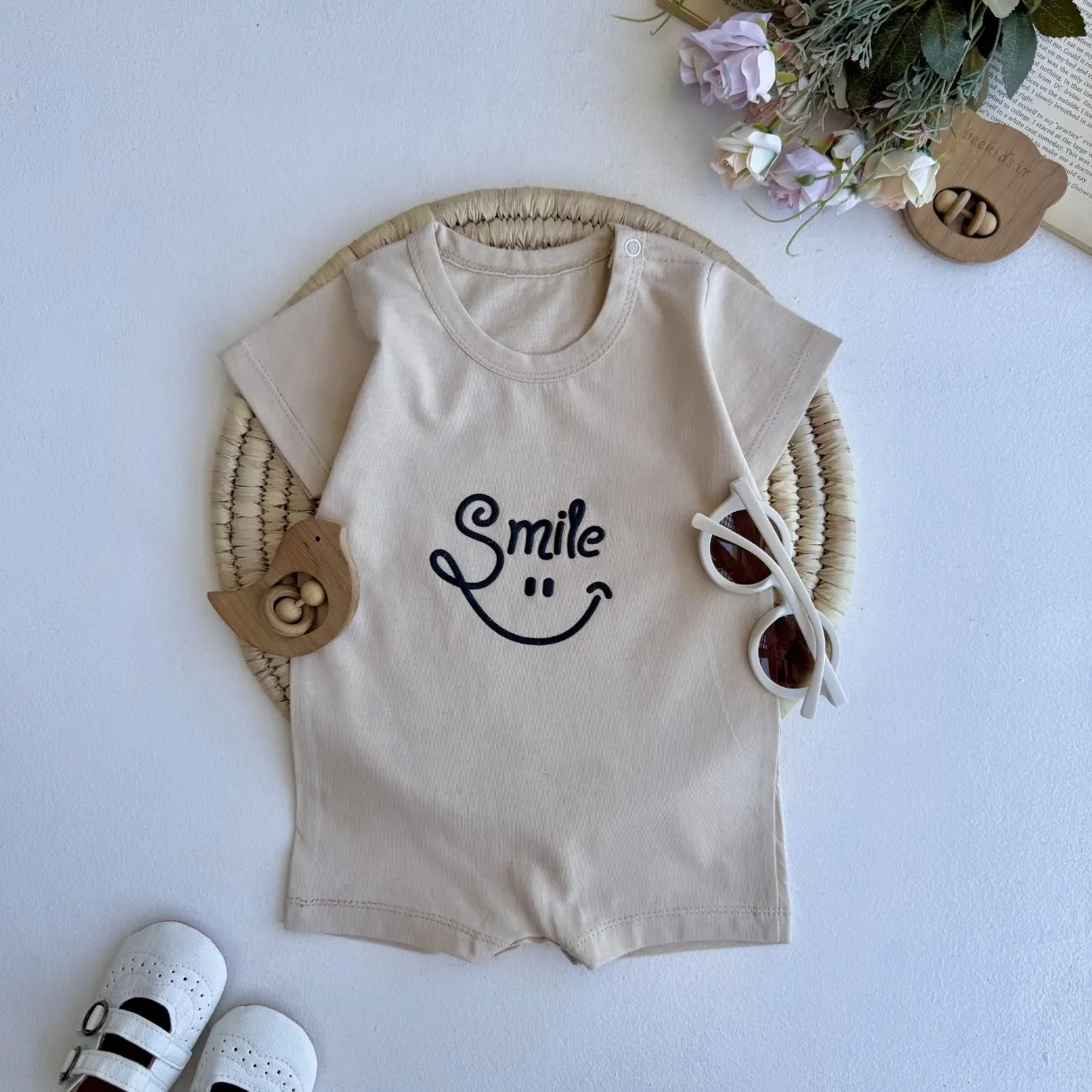 رامپر نوزادی پسرانه طرح smile جنس پنبهای لطیف سایز 6 ماه تا 3 سال