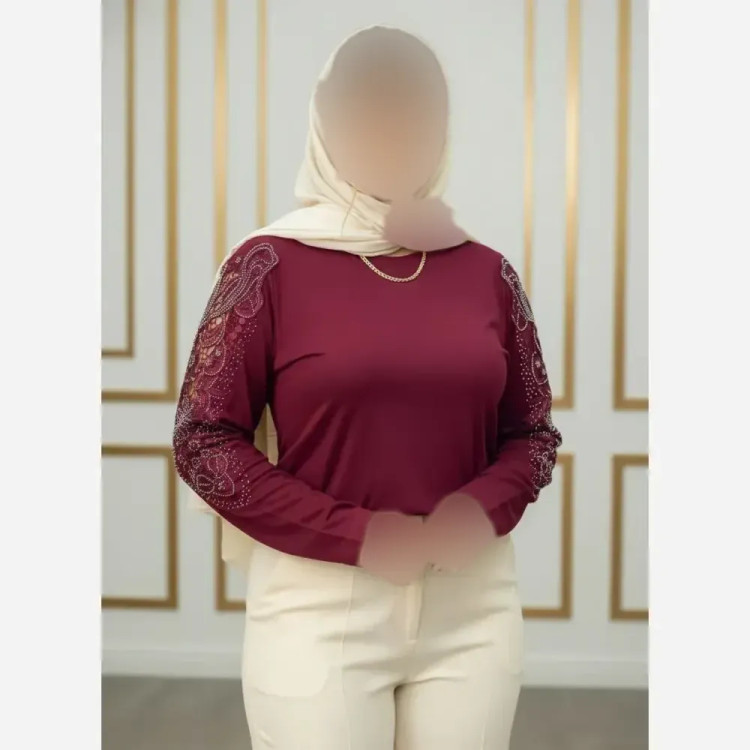 شومیز گیپوری نگین دار مدل سوگل جنس ویسکوز تیپ لاکرا فری سایز